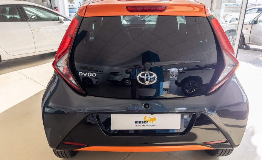 TOYOTA AYGO 1.0 X-CITE JBL