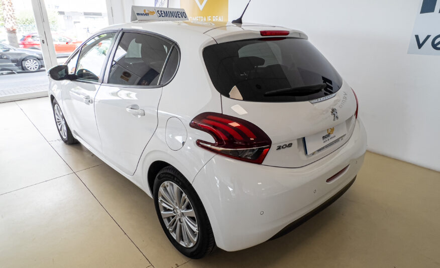 PEUGEOT 208 SIGNATURE 1.5 BLUEHDI